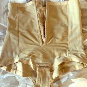 Bellefit Dual closure Postpartum Girdle L